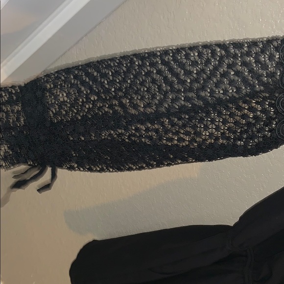 Romper - Picture 2 of 3